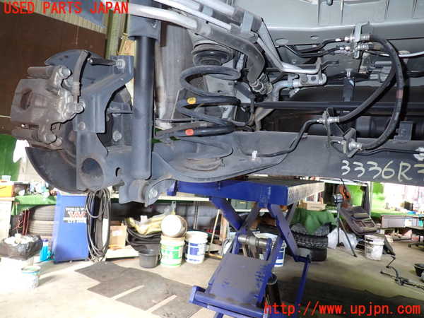 1UPJ-9233365380]セレナ Sハイブリッド(HC26)リアアクスルビーム 中古_4