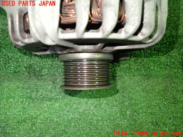 1UPJ-9233366015]セレナ Sハイブリッド(HC26)オルタネーター(ダイナモ) 中古_2