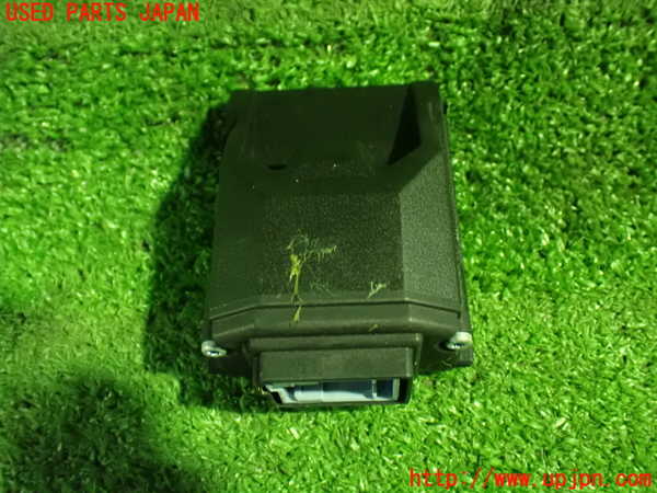 1UPJ-9233366382]セレナ Sハイブリッド(HC26)センサー2 中古_2