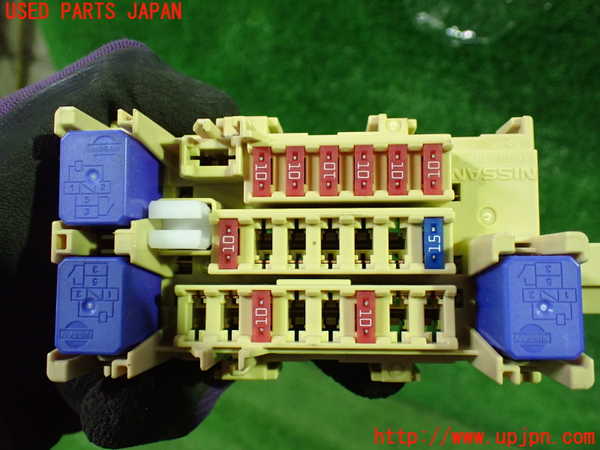 1UPJ-9233366742]セレナ Sハイブリッド(HC26)ヒューズボックス2 中古_3