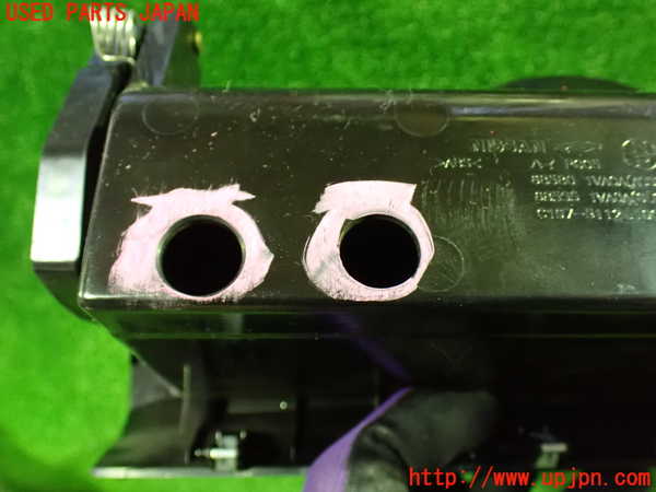 1UPJ-9233367516]セレナ Sハイブリッド(HC26)グローブボックス1 (上側) 中古_4