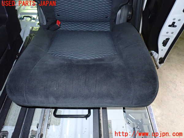 1UPJ-9233367175]セレナ Sハイブリッド(HC26)左2列目シート 中古_3