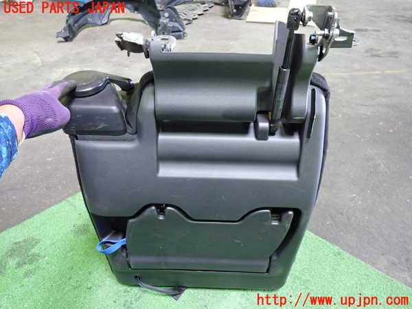 1UPJ-9233367235]セレナ Sハイブリッド(HC26)右3列目シート 中古_5