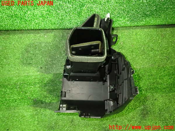 1UPJ-9233367527]セレナ Sハイブリッド(HC26)エアコン吹き出し口2 (左) 中古_2