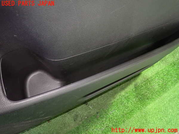 1UPJ-9233361234]セレナ Sハイブリッド(HC26)右前ドア内張り 中古_3