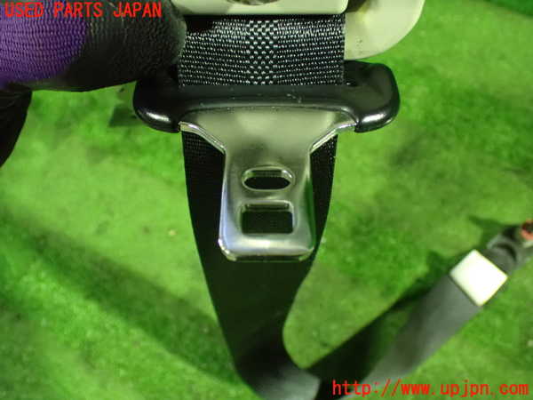 1UPJ-9233367075]セレナ Sハイブリッド(HC26)助手席シートベルト 中古_2