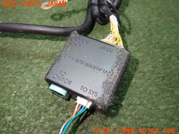 3UPJ=9233370580]アウディ A5 2.0TFSIクワトロ(8TCDNF 8T3)AV-LINK AV-AU11 マルチメディアビデオインターフェース インターフェース 中古_3