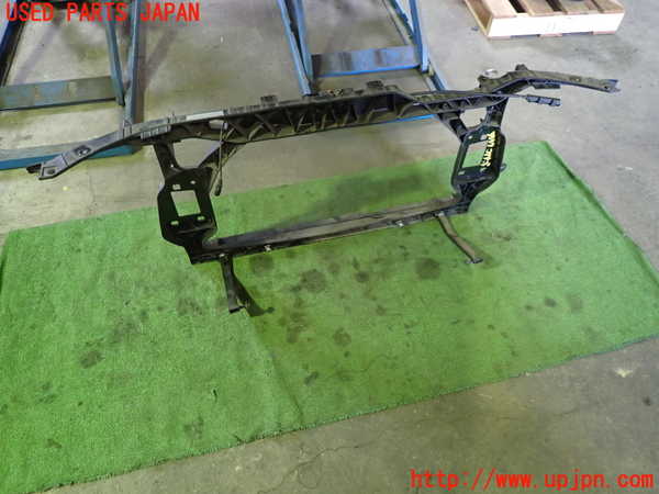 1UPJ-9233371041]アウディ・A5(8TCDNF)コアサポート 中古_3