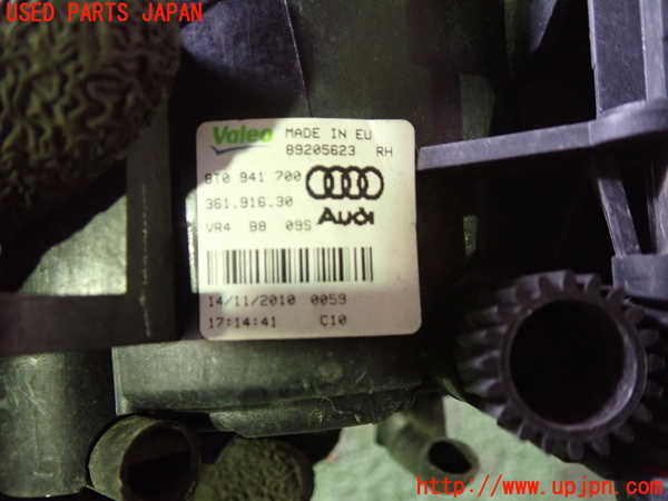 1UPJ-9233371180]アウディ・A5(8TCDNF)右フォグ 中古_2