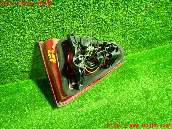 1UPJ-9233371550]アウディ・A5(8TCDNF)右リアフィニッシャー 中古_3