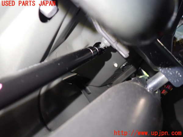 1UPJ-9233371506]アウディ・A5(8TCDNF)トランクダンパー 中古_2