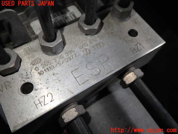 1UPJ-9233374040]アウディ・A5(8TCDNF)ABSアクチュエーター 中古_2