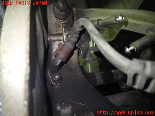 1UPJ-9233374305]アウディ・A5(8TCDNF)左リアナックルハブ 中古_2