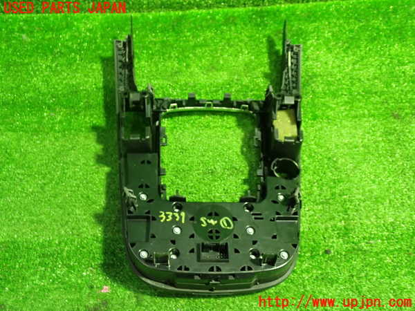 1UPJ-9233376306]アウディ・A5(8TCDNF)スイッチ1 (ナビ操作) 中古_3