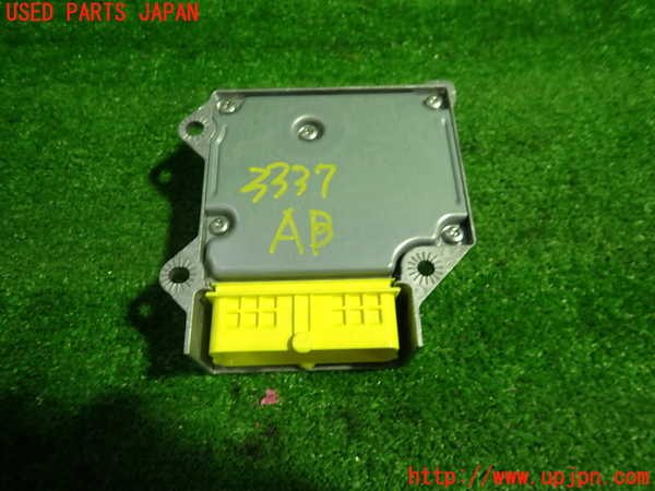 1UPJ-9233376145]アウディ・A5(8TCDNF)エアバッグコンピューター 中古_3