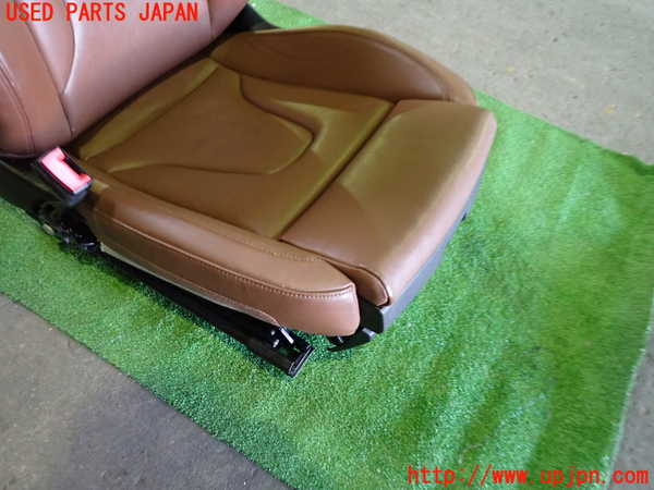 1UPJ-9233377065]アウディ・A5(8TCDNF)助手席シート 中古_3