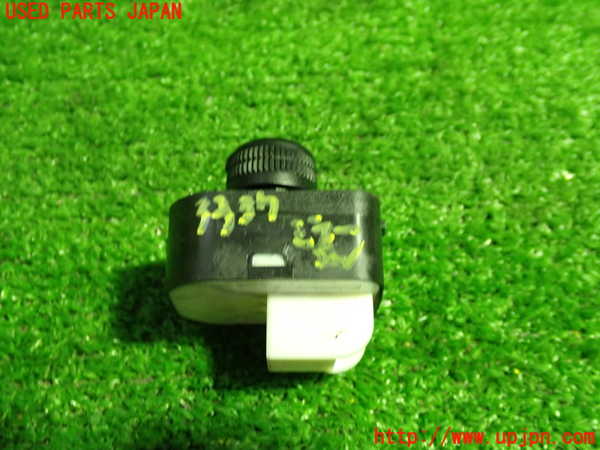 1UPJ-9233376280]アウディ・A5(8TCDNF)ミラースイッチ 中古_2