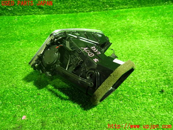 1UPJ-9233377526]アウディ・A5(8TCDNF)エアコン吹き出し口1 (左) 中古_3