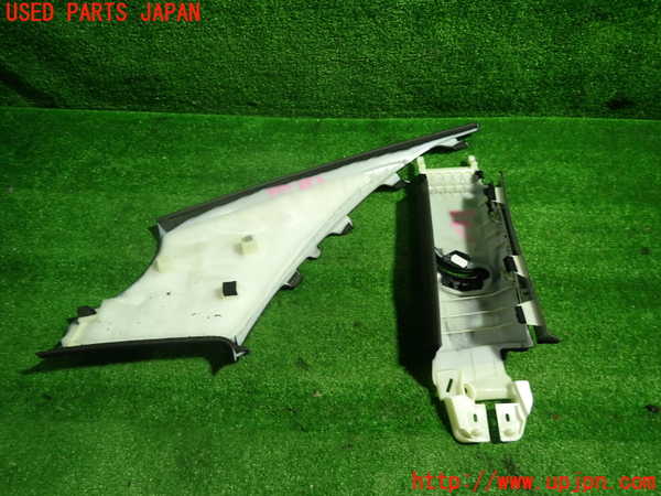 1UPJ-9233377680]アウディ・A5(8TCDNF)左リアピラートリム 中古_2