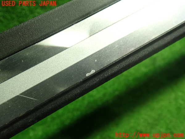 1UPJ-9233377740]アウディ・A5(8TCDNF)スカッフプレート 中古_3