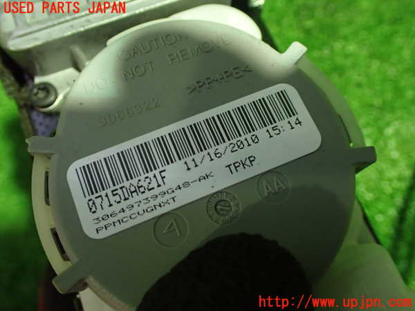 1UPJ-9233377075]アウディ・A5(8TCDNF)助手席シートベルト 中古_2