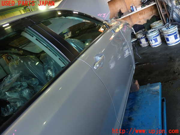 1UPJ-9233381230]カローラ アクシオ(NZE161)右前ドア 中古 NSG M4O8_2