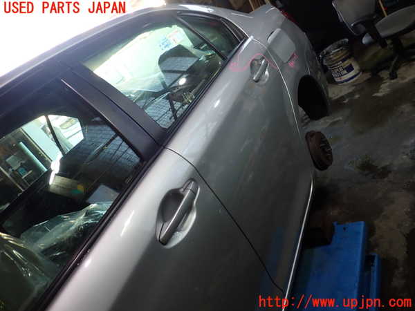 1UPJ-9233381320]カローラ アクシオ(NZE161)左後ドア 中古 NSG M3O8_2