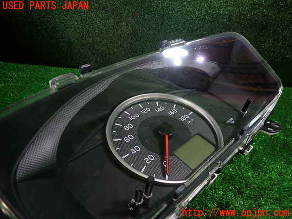 1UPJ-9233386170]カローラ アクシオ(NZE161)スピードメーター 中古_2