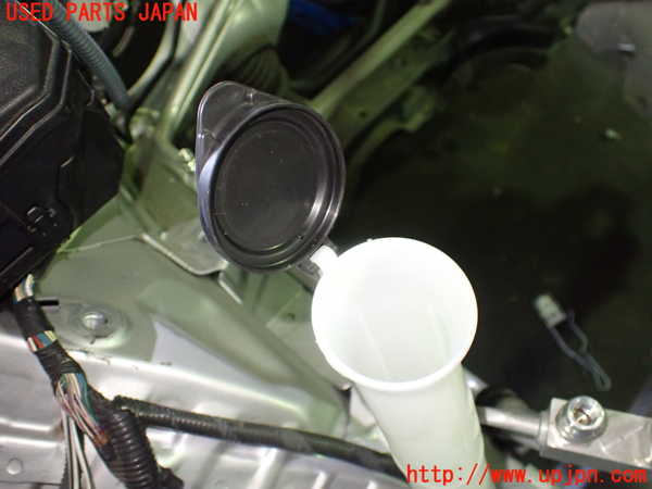1UPJ-9233386791]カローラ アクシオ(NZE161)ウォッシャータンク1 中古_3