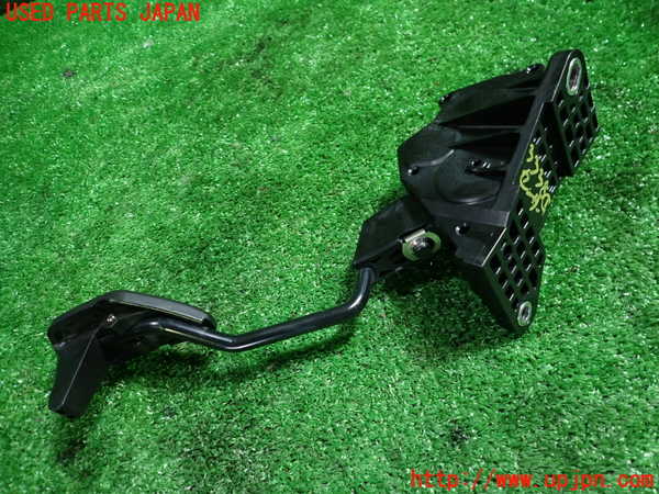 1UPJ-9233386381]カローラ アクシオ(NZE161)センサー1 中古_2