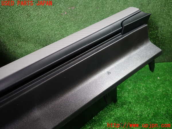 1UPJ-9233387517]カローラ アクシオ(NZE161)グローブボックス2 中古_2