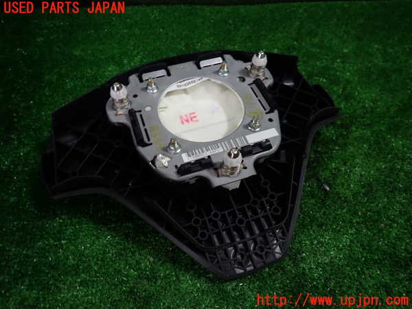 1UPJ-9233387865]カローラ アクシオ(NZE161)運転席側エアバッグカバー 中古_4