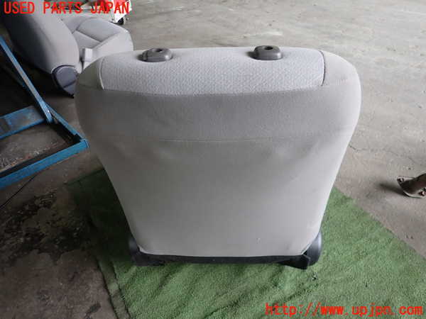 1UPJ-9233387035]カローラ アクシオ(NZE161)運転席シート 中古_5