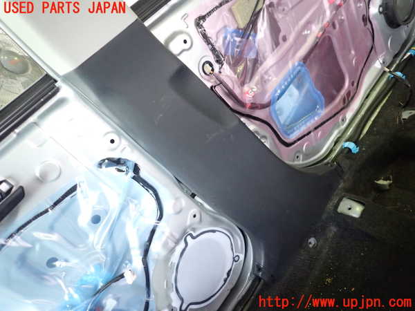 1UPJ-9233387670]カローラ アクシオ(NZE161)左センターピラートリム 中古_3