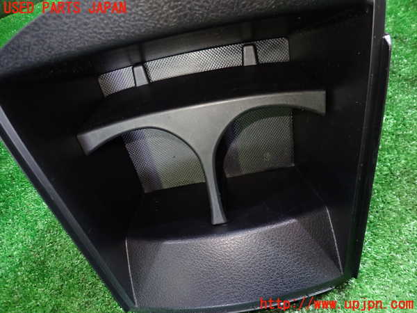 1UPJ-9233387810]カローラ アクシオ(NZE161)ドリンクホルダー 中古_2