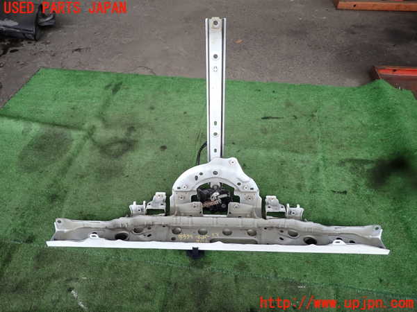 2UPJ-9233391040]レクサス・CT200h(ZWA10)アッパーコアサポート 中古_2