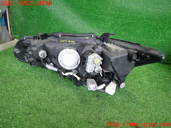 2UPJ-9233391130]レクサス・CT200h(ZWA10)右ヘッドライト LED (ジャンク品) 中古_4