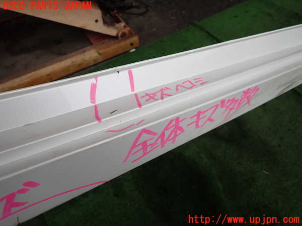 2UPJ-9233391390]レクサス・CT200h(ZWA10)右サイドステップ 中古_3