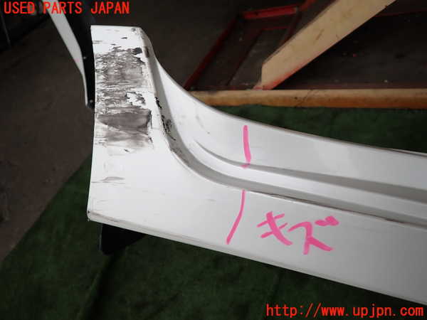 2UPJ-9233391390]レクサス・CT200h(ZWA10)右サイドステップ 中古_4