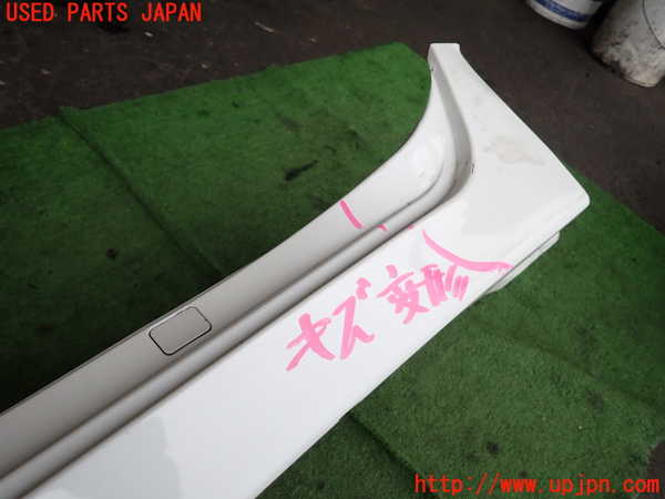 2UPJ-9233391392]レクサス・CT200h(ZWA10)左サイドステップ 中古_2