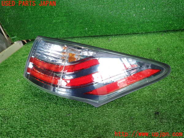 2UPJ-9233391530]レクサス・CT200h(ZWA10)右テールランプ 中古_2