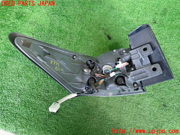 2UPJ-9233391530]レクサス・CT200h(ZWA10)右テールランプ 中古_3