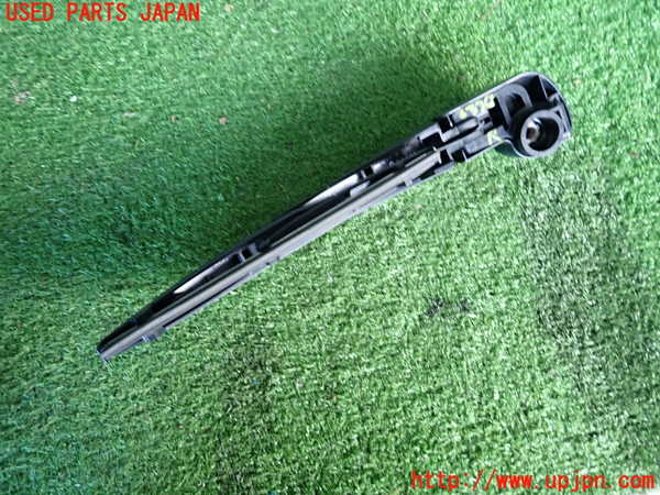 2UPJ-9233391661]レクサス・CT200h(ZWA10)リアワイパーアーム1 中古_2