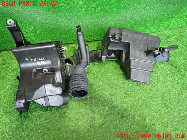 2UPJ-9233392560]レクサス・CT200h(ZWA10)エアクリーナーボックス 中古_2
