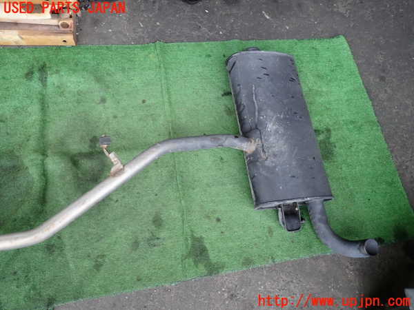 2UPJ-9233392671]レクサス・CT200h(ZWA10)リアマフラー1 中古_4