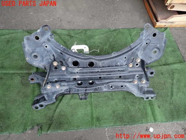 2UPJ-9233395285]レクサス・CT200h(ZWA10)フロントメンバー 中古_3