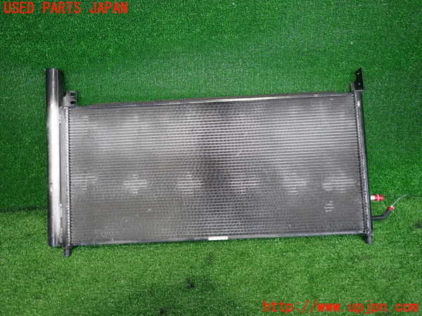 2UPJ-9233396031]レクサス・CT200h(ZWA10)エアコンコンデンサー1 中古_2