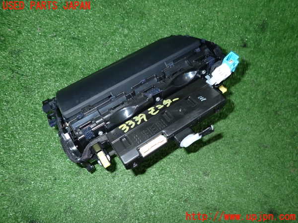 2UPJ-9233396629]レクサス・CT200h(ZWA10)モニター 中古_3