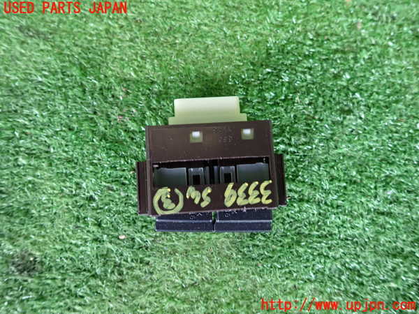 2UPJ-9233396308]レクサス・CT200h(ZWA10)スイッチ3 (OPEN CLOSE) 中古_2