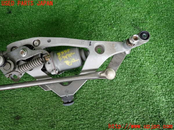 2UPJ-9233396770]レクサス・CT200h(ZWA10)フロントワイパーモーター 中古_2
